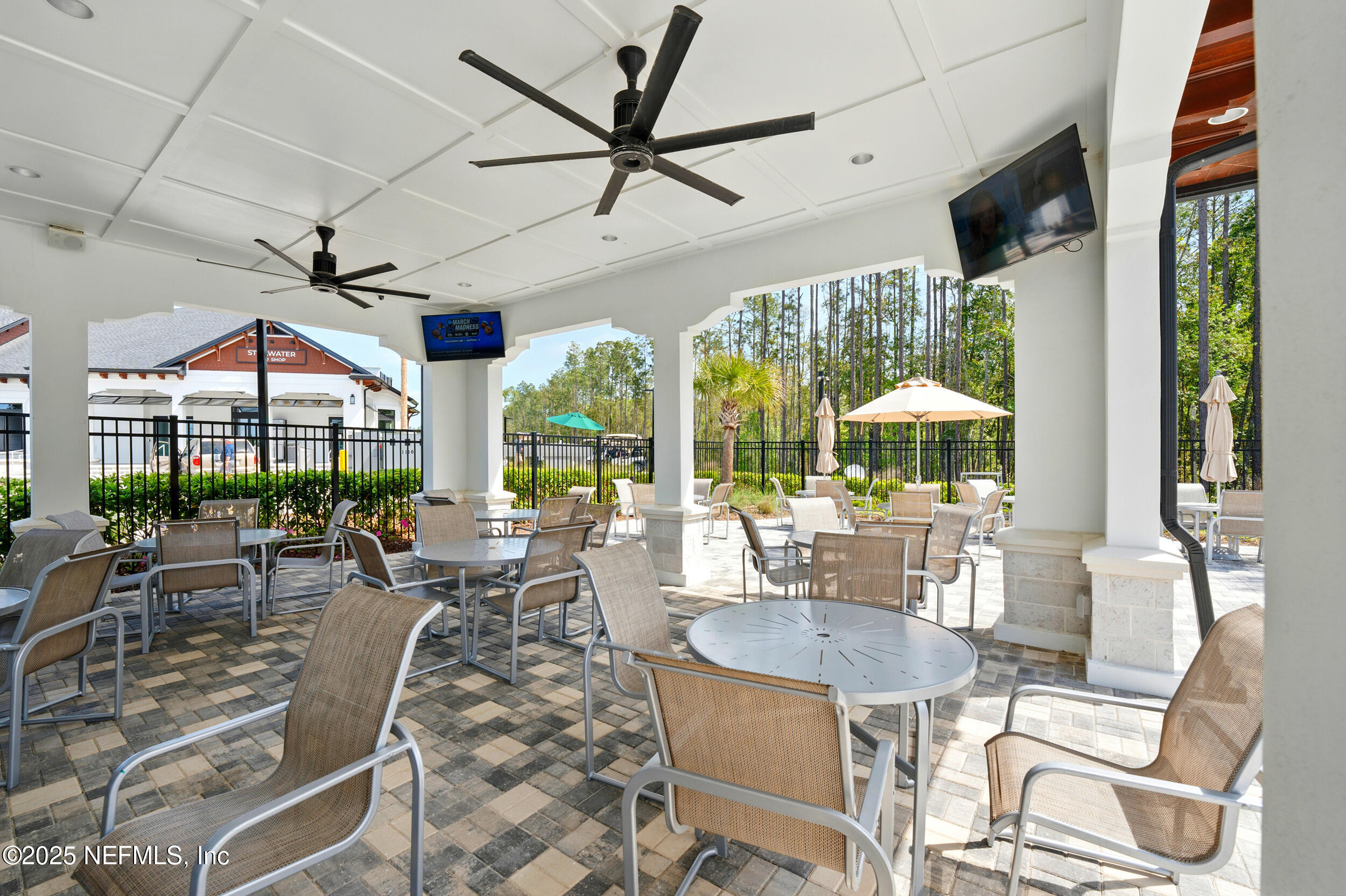 101 GREENIE Bend, St. Johns