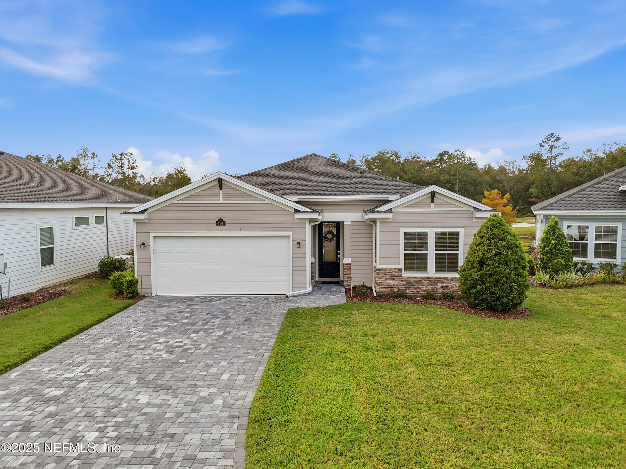 101 GREENIE Bend, St. Johns