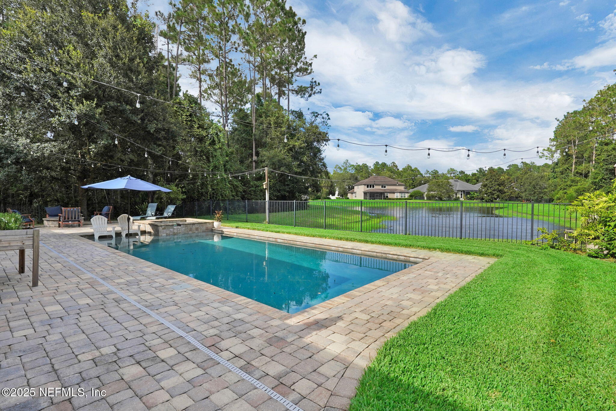 121 PINETA Way, St. Johns