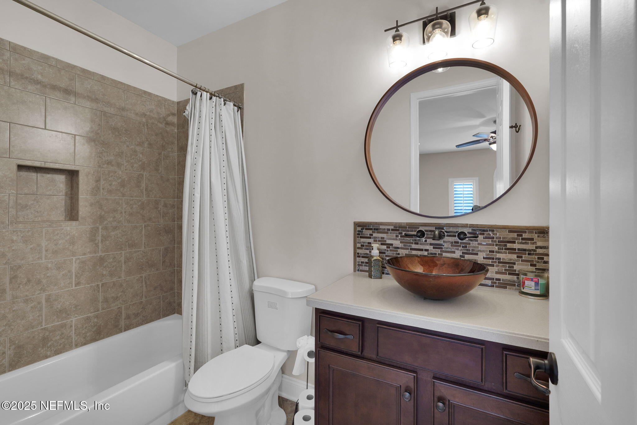 121 PINETA Way, St. Johns