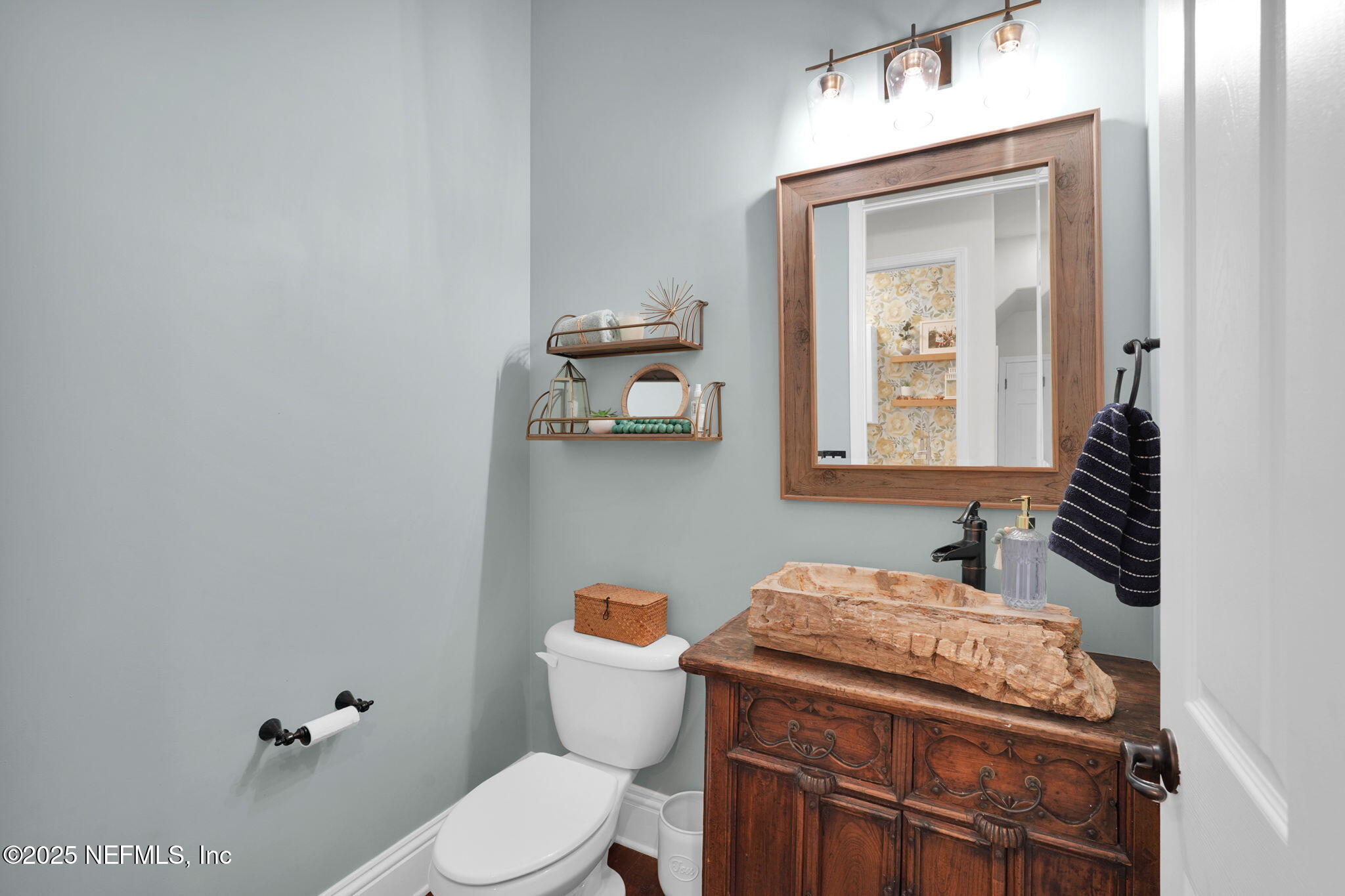 121 PINETA Way, St. Johns