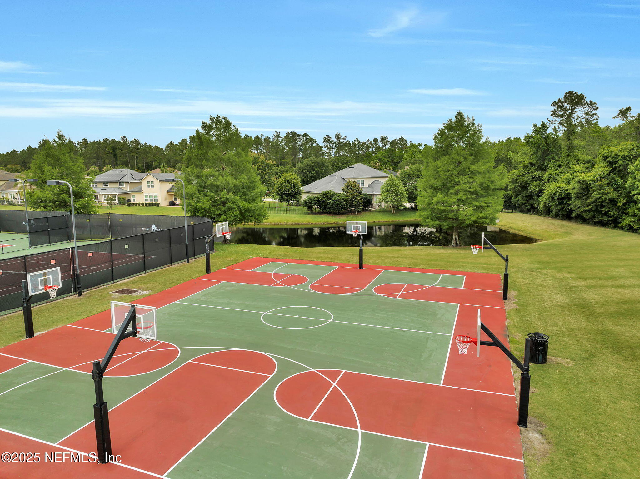 121 PINETA Way, St. Johns