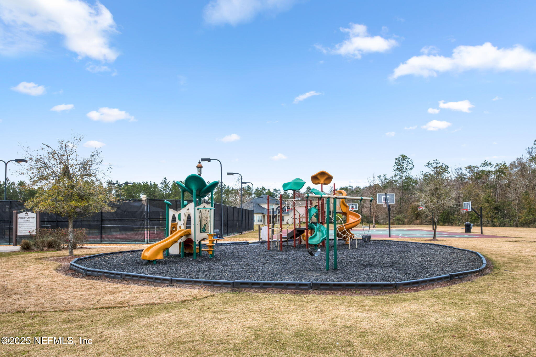 121 PINETA Way, St. Johns