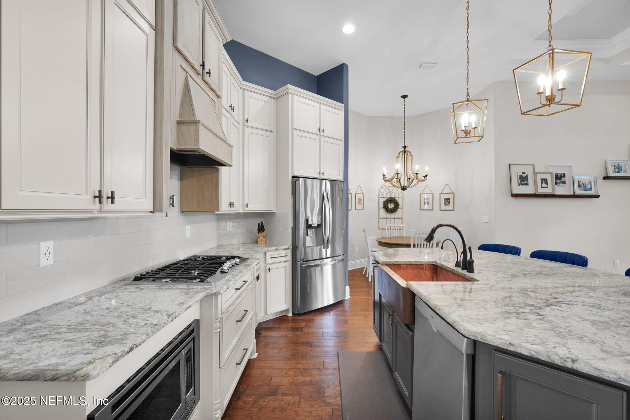 121 PINETA Way, St. Johns