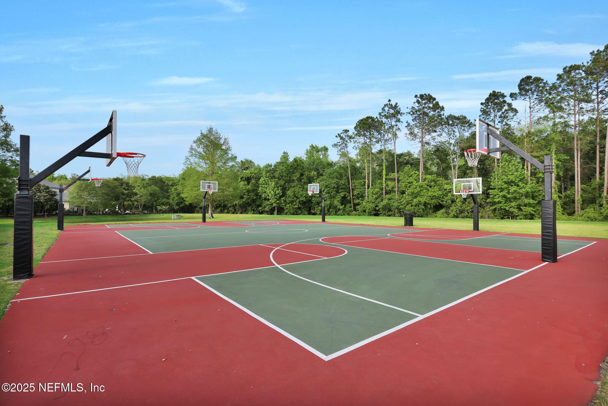 121 PINETA Way, St. Johns