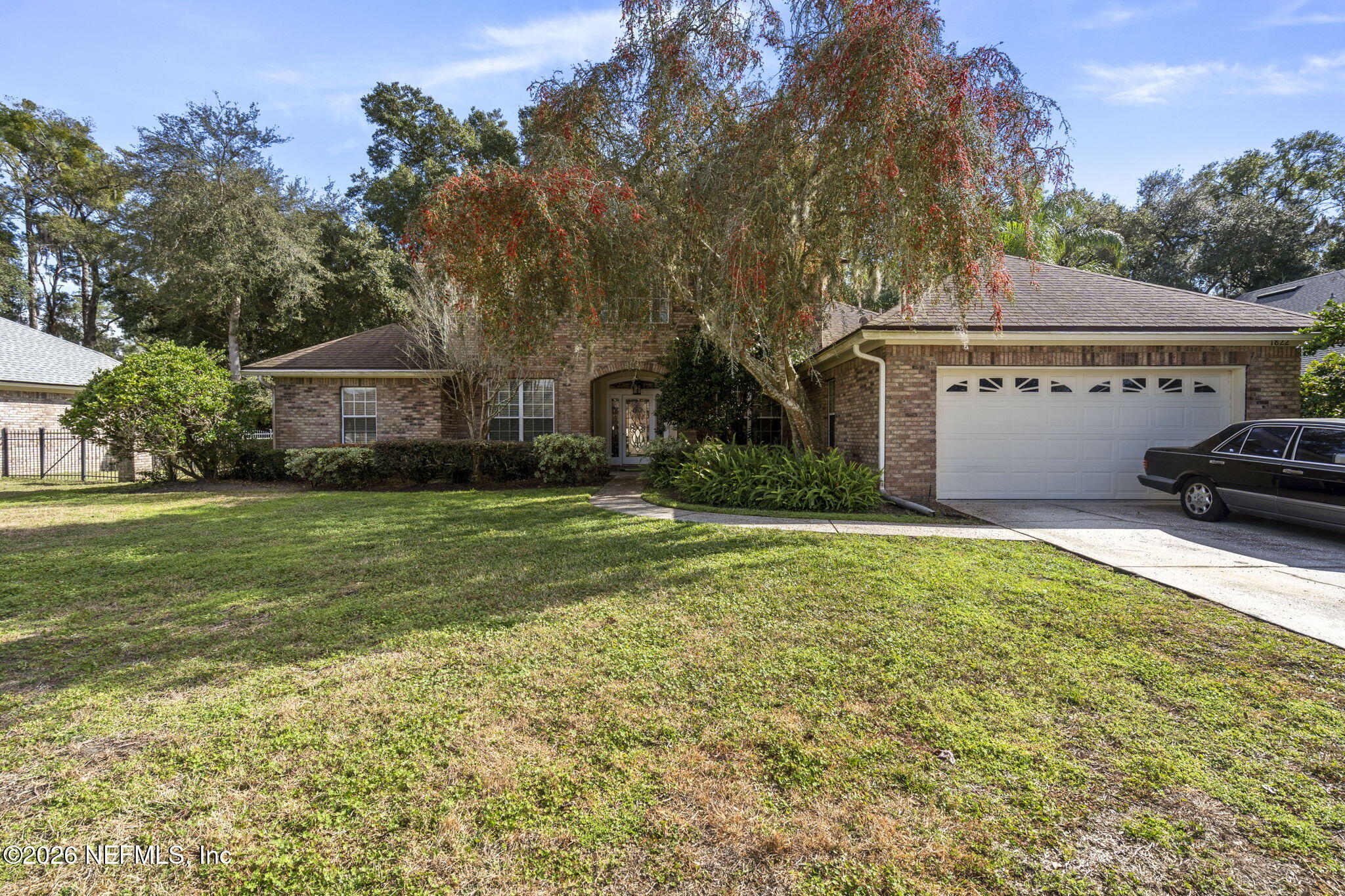 1822 RISING OAKS Drive