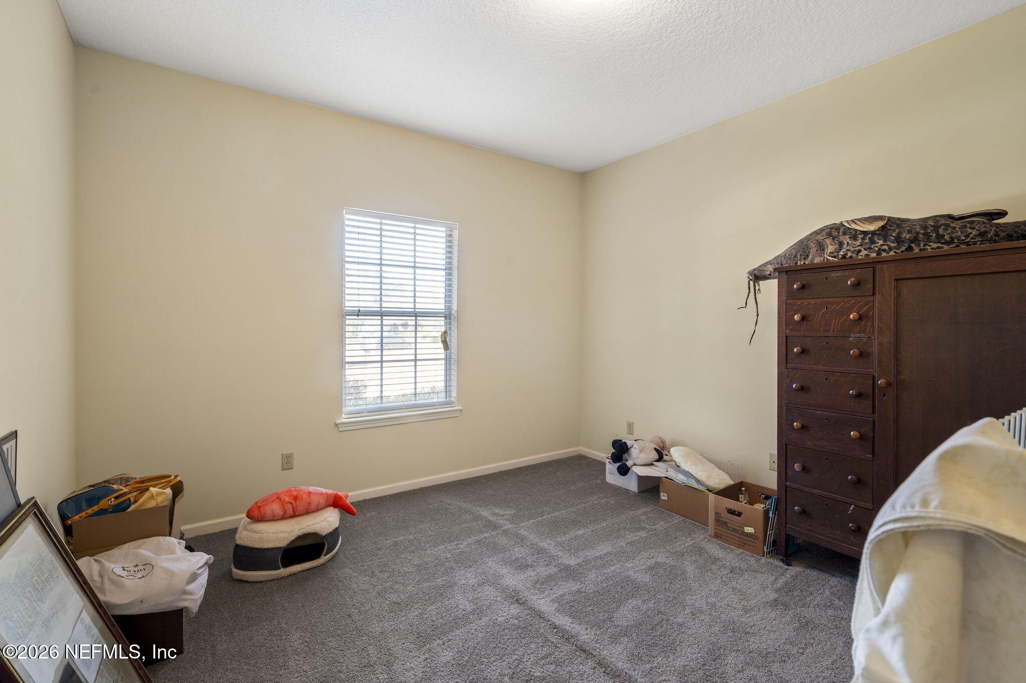 1822 RISING OAKS Drive