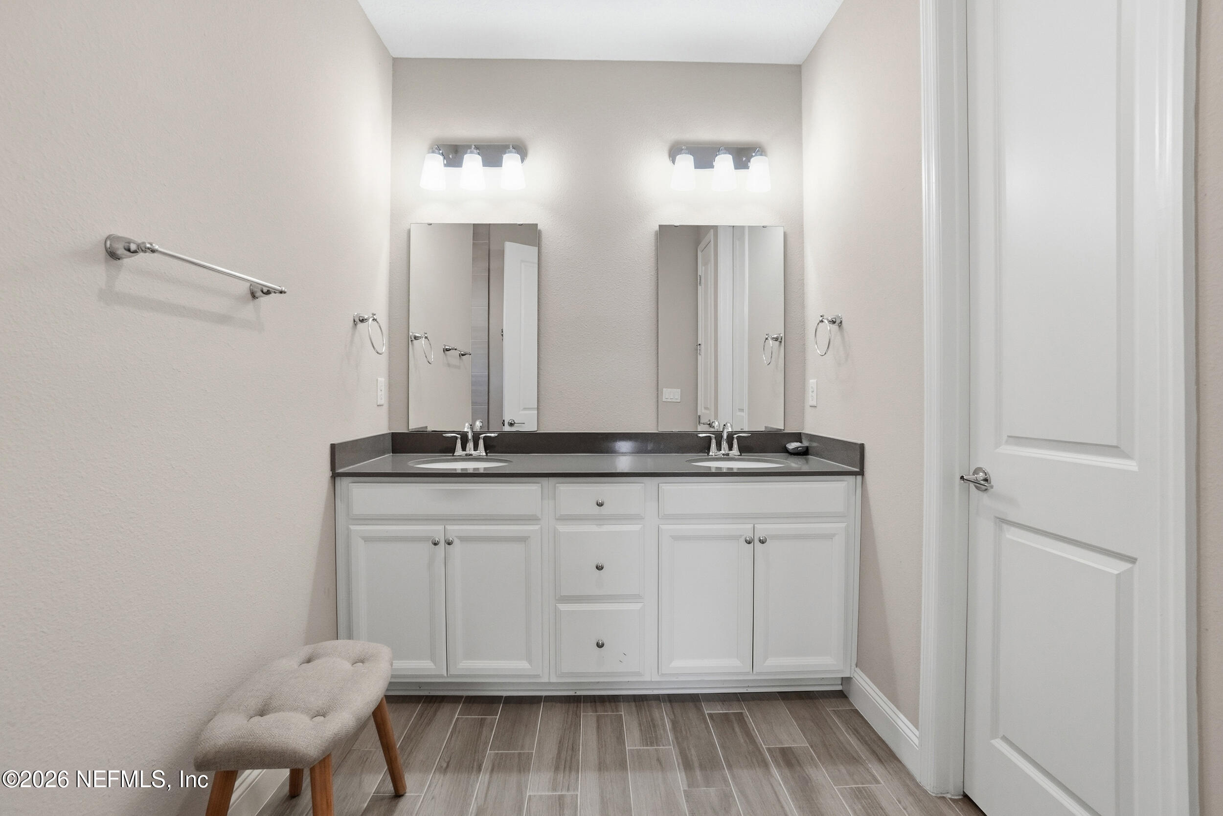 761 STILLWATER Boulevard, St. Johns