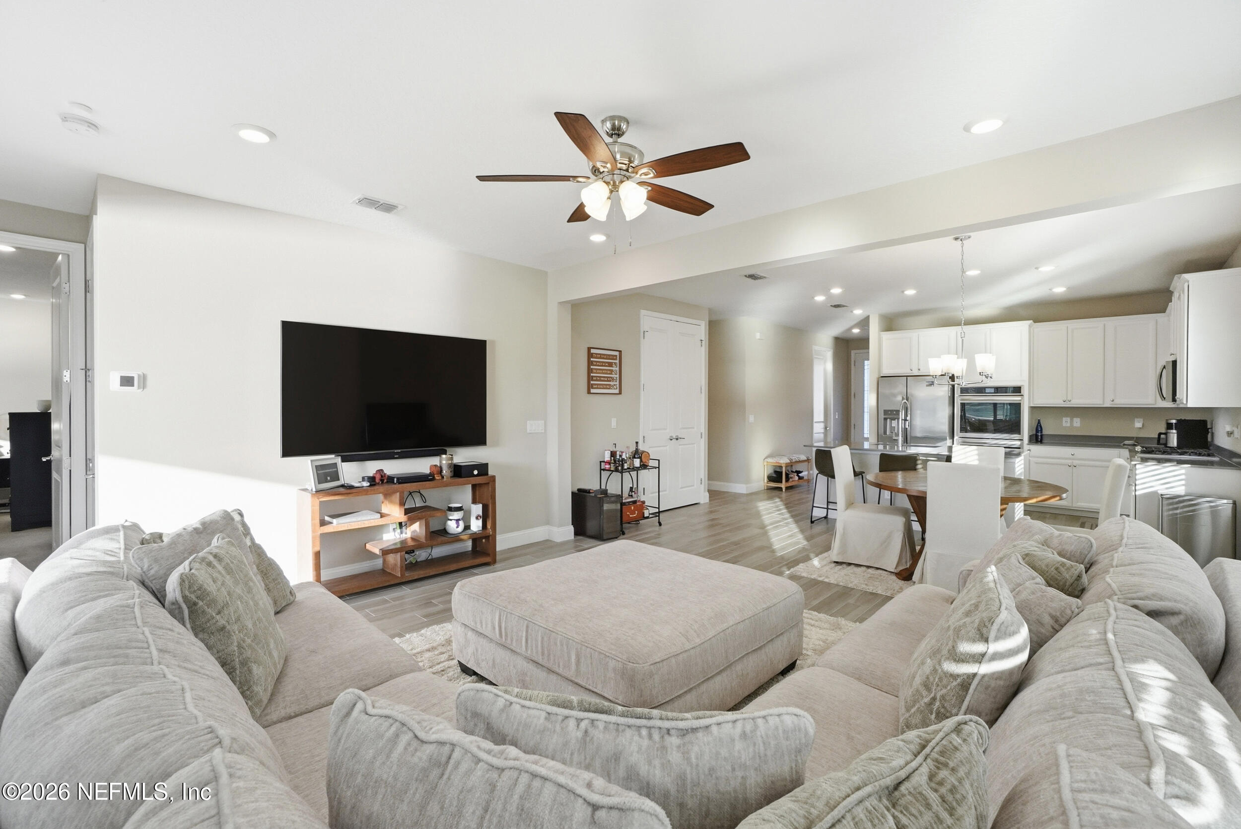 761 STILLWATER Boulevard, St. Johns