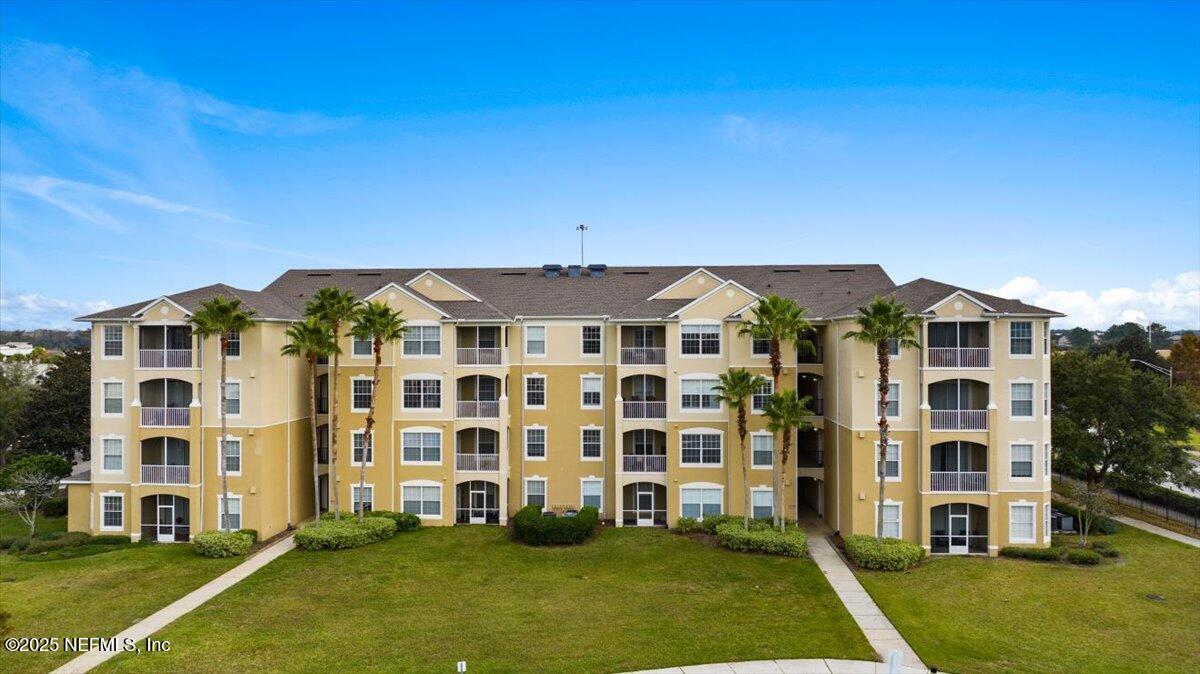 7801 POINT MEADOWS Drive 8404