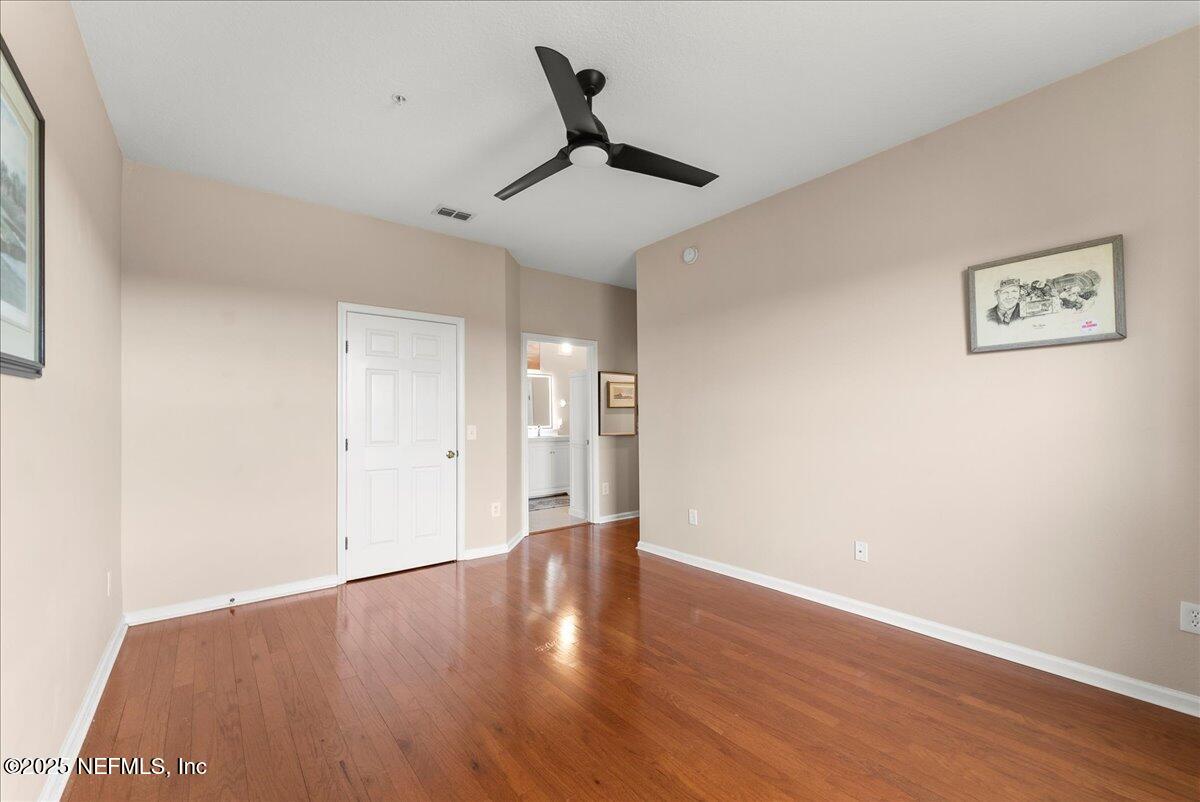 7801 POINT MEADOWS Drive 8404