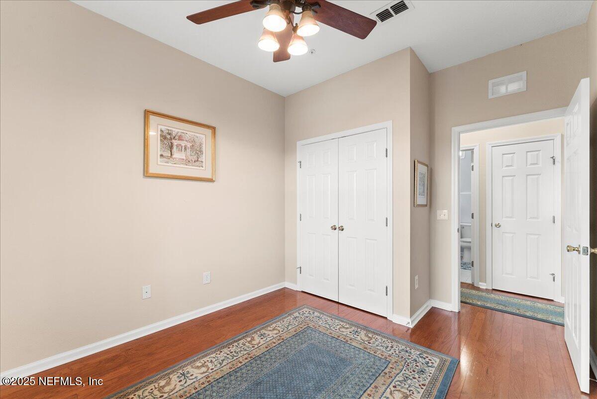 7801 POINT MEADOWS Drive 8404