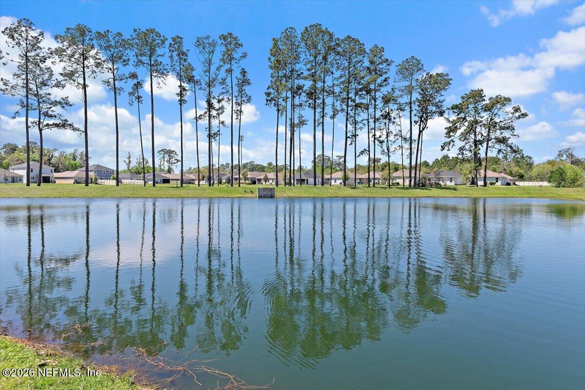 11176 GWEN Lane
