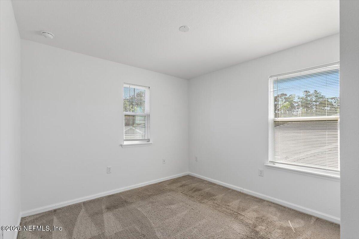 11176 GWEN Lane