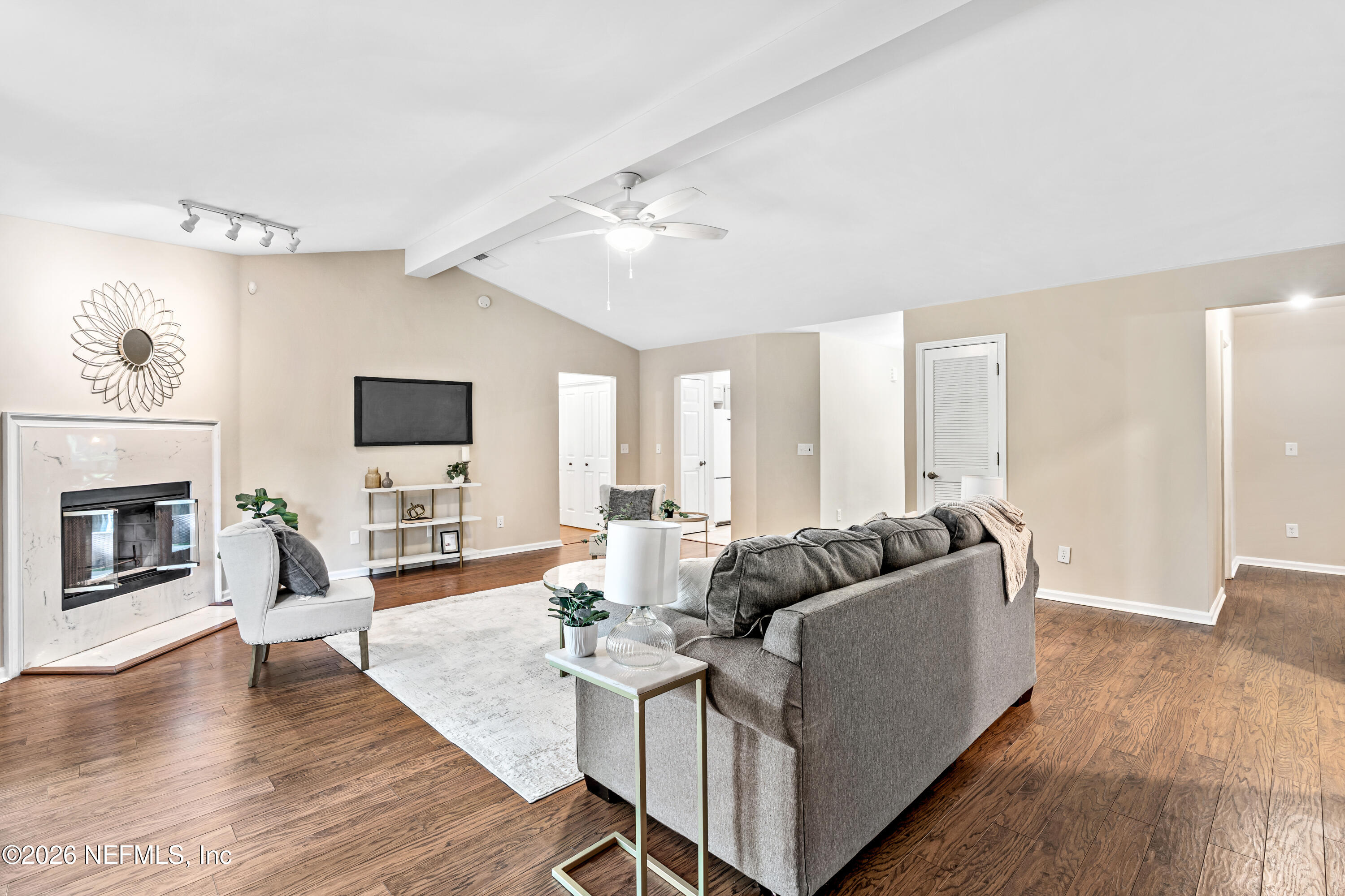 12466 NESTING EAGLES Way