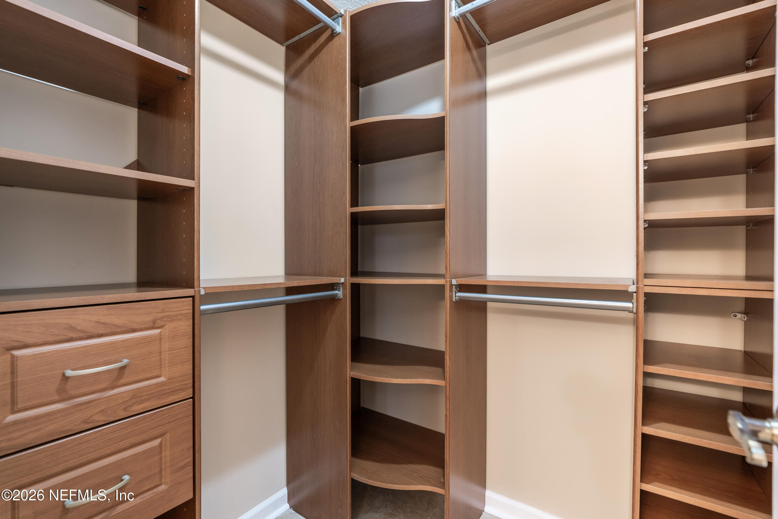 12466 NESTING EAGLES Way