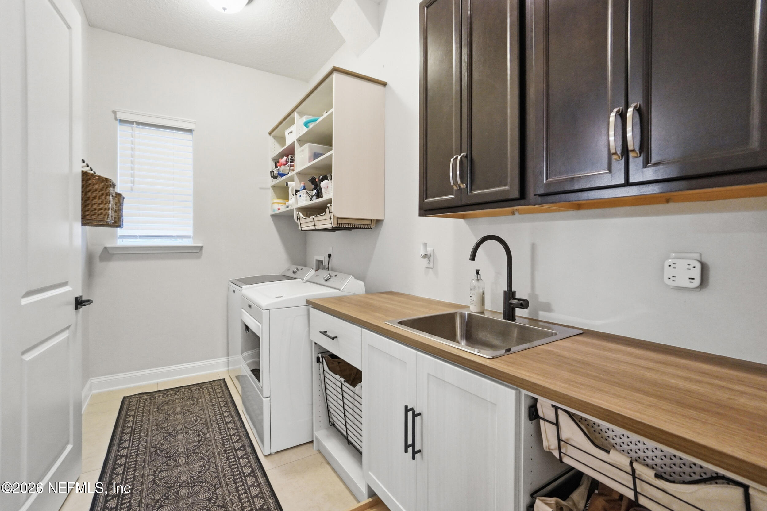 258 CONQUISTADOR Road, St. Johns