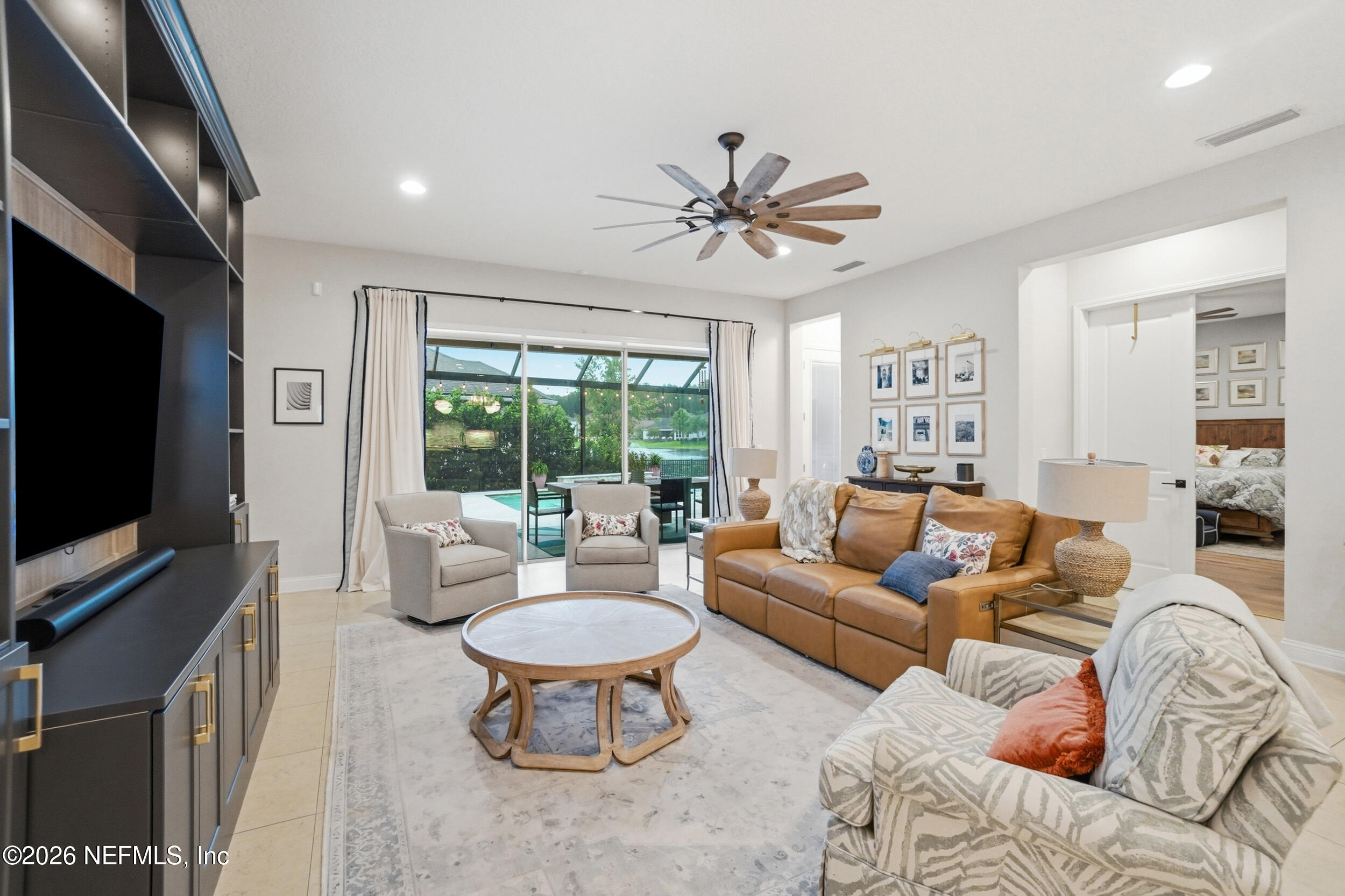 258 CONQUISTADOR Road, St. Johns