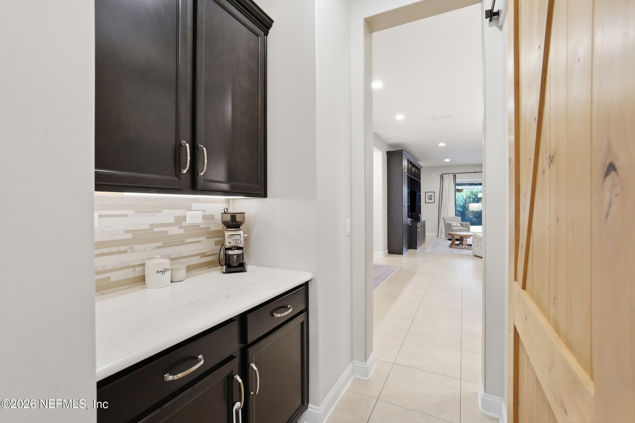 258 CONQUISTADOR Road, St. Johns