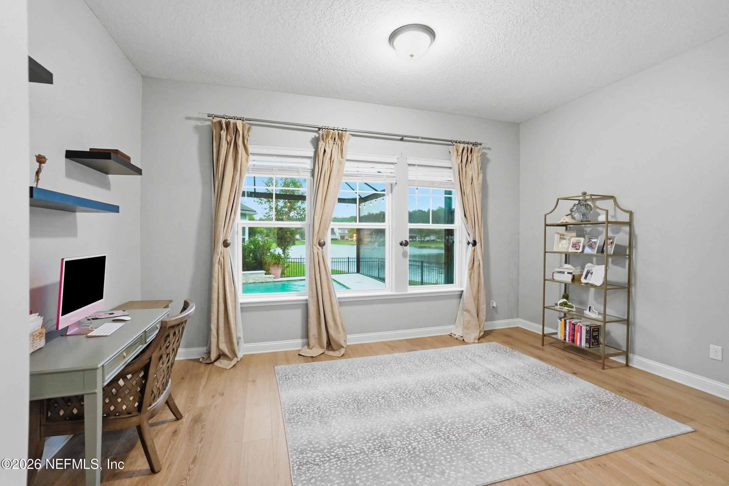 258 CONQUISTADOR Road, St. Johns