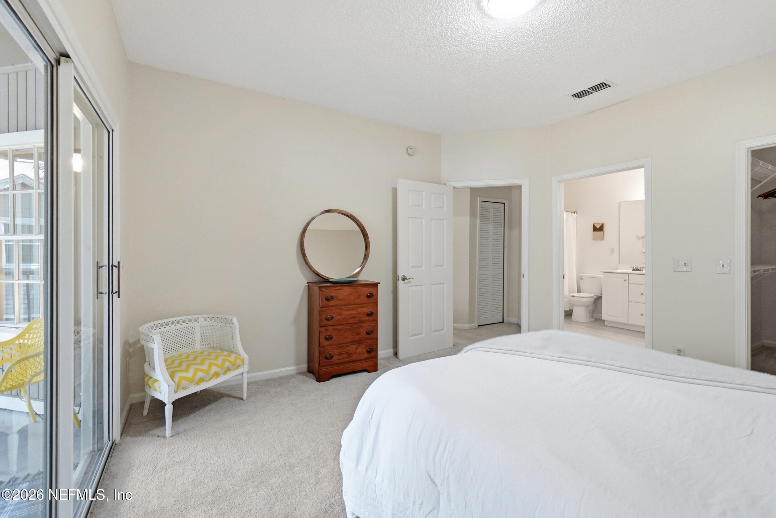 10000 GATE Parkway N 624