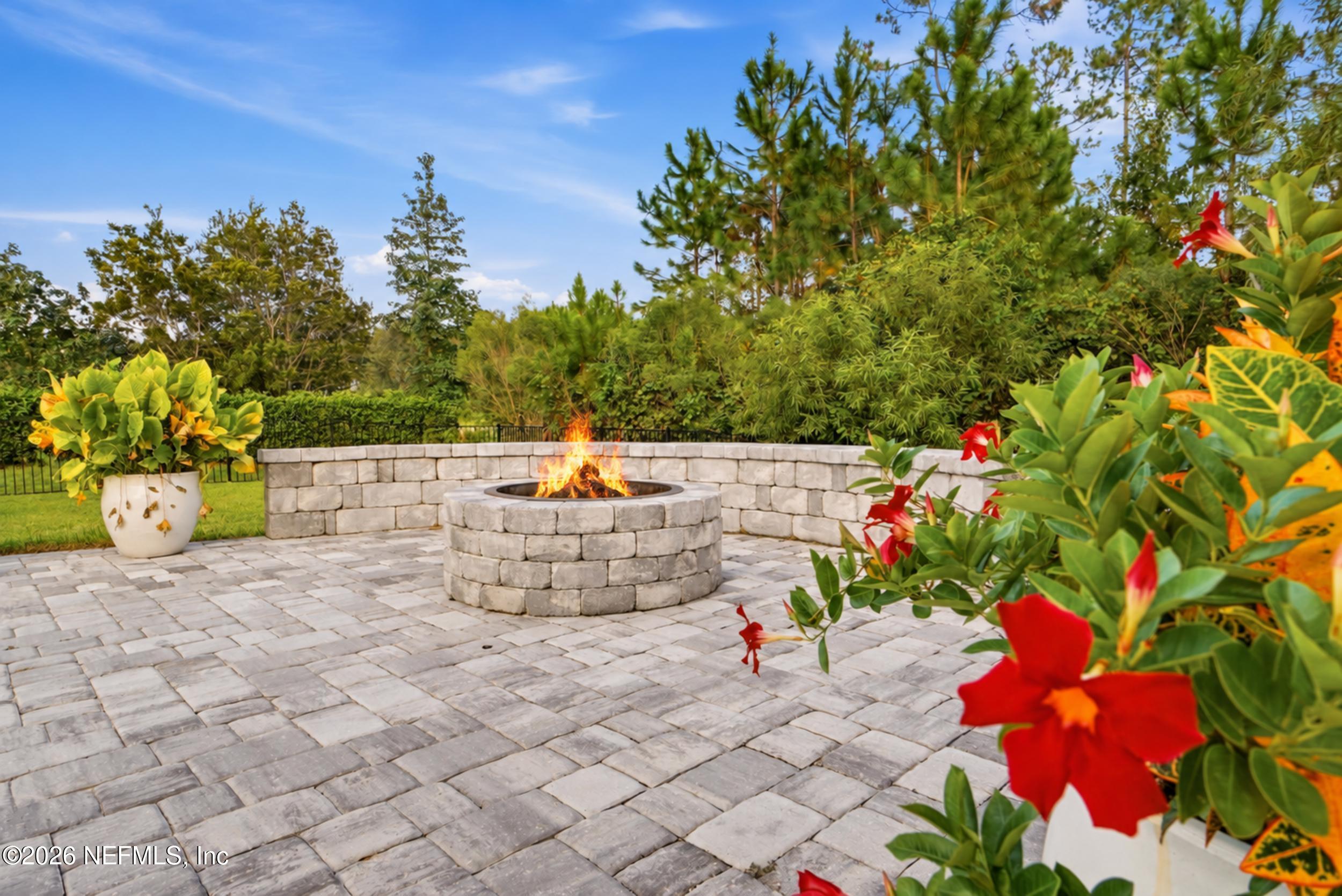 472 HUTCHINSON Lane, St. Augustine