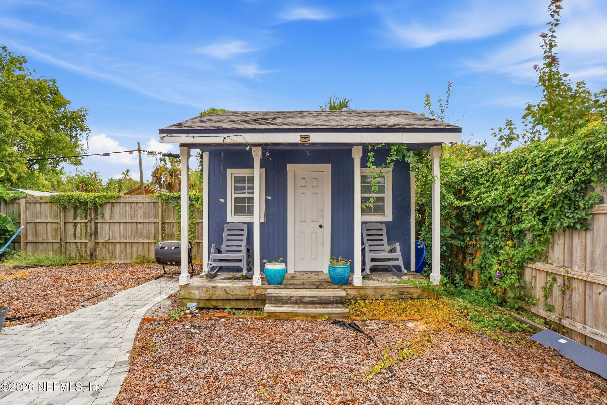 2150 ERNEST Street