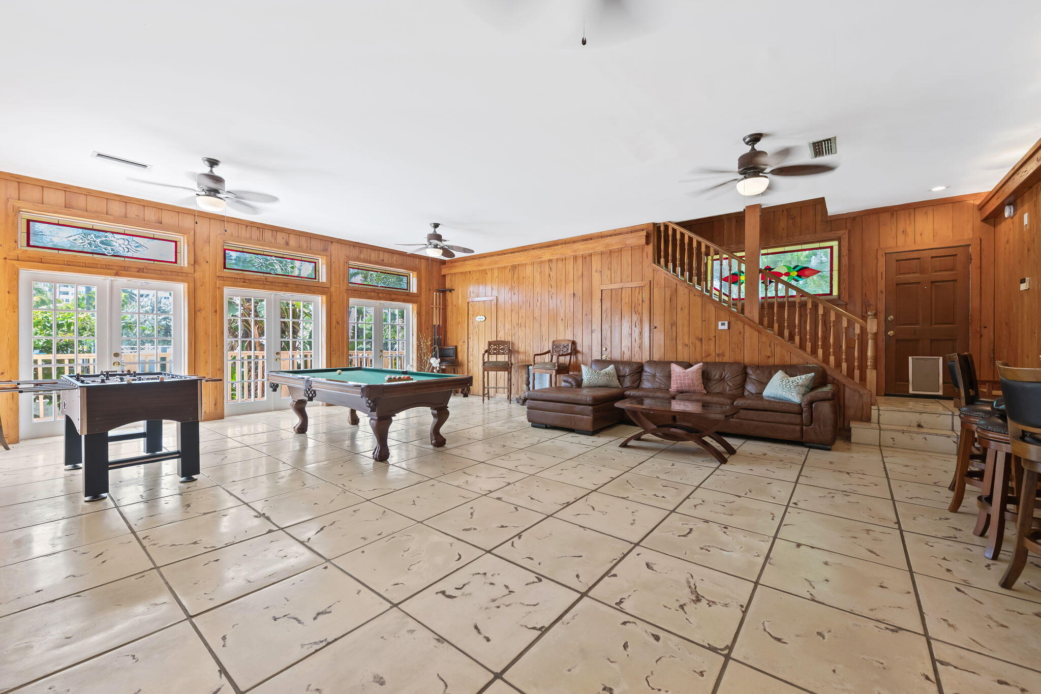 2400 Delmar Place