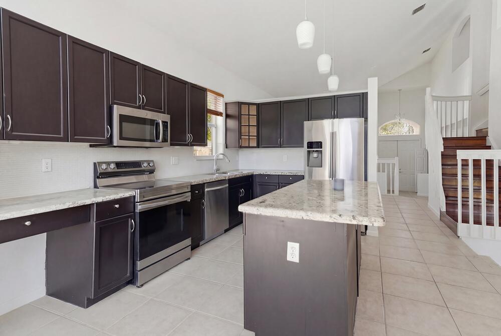 17170 SW 49th Place