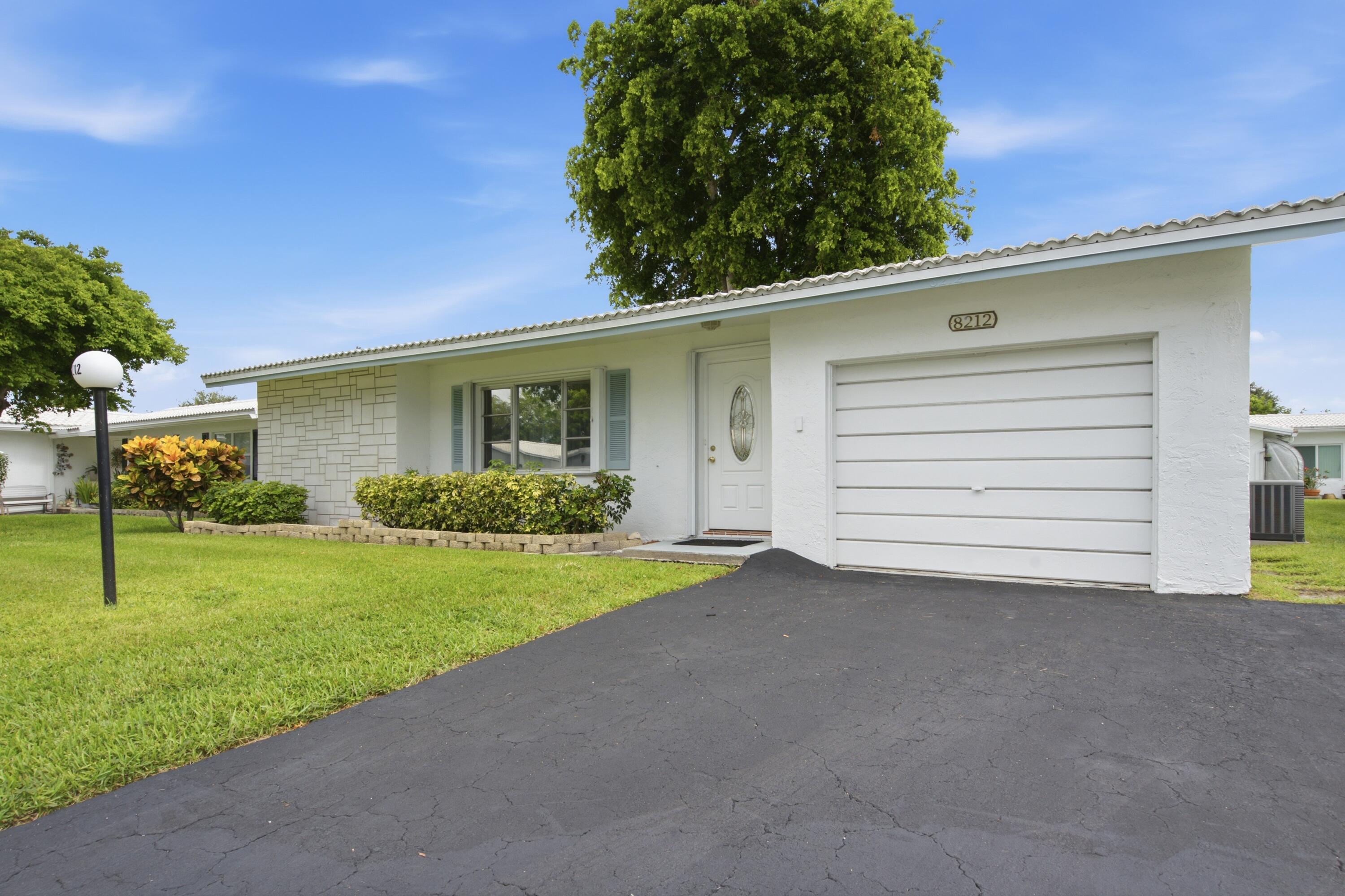 8212 NW 12th Court