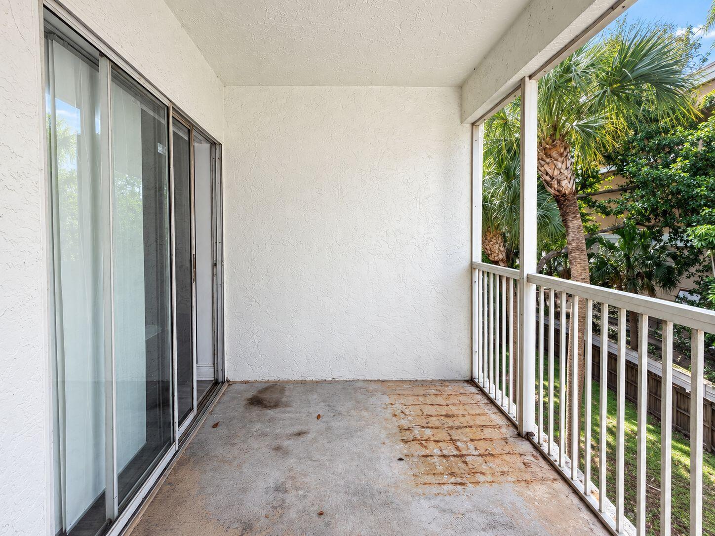 5612 ROCK ISLAND Road 172