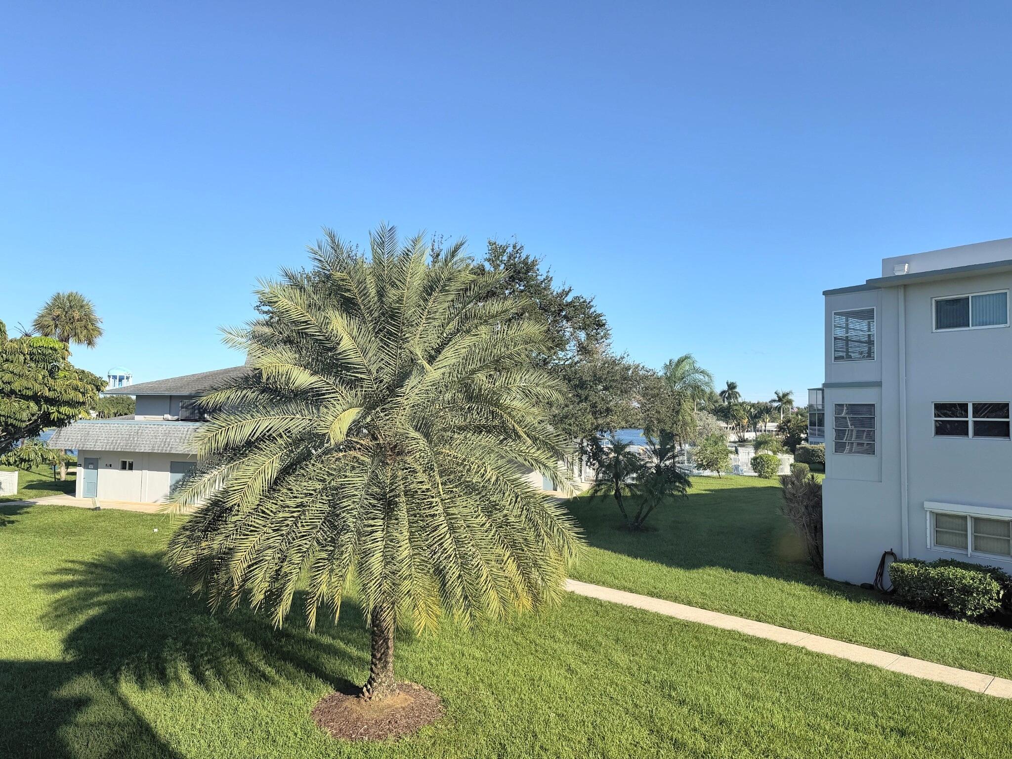 2309 PARK Lane 210