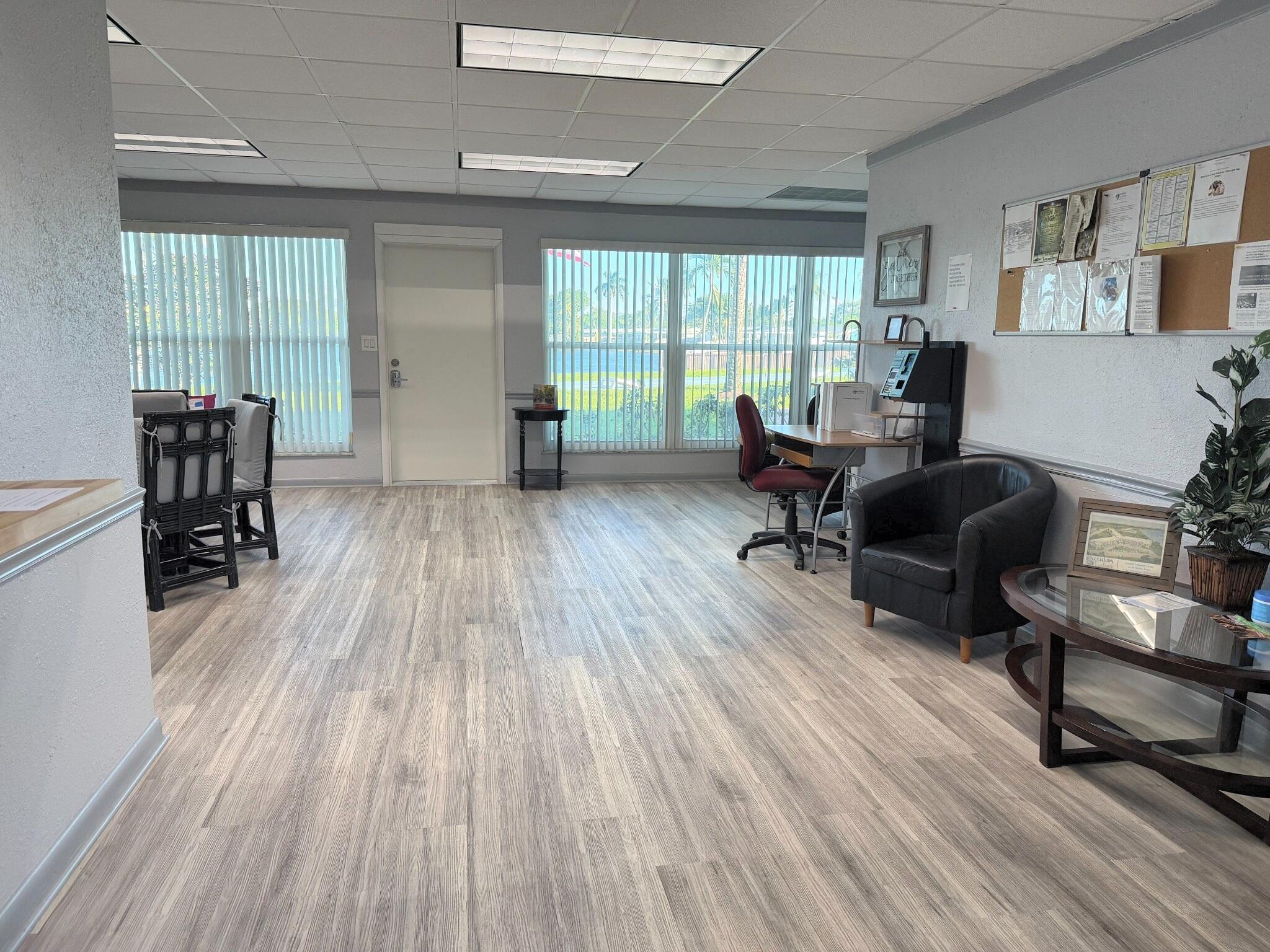 2309 PARK Lane 210