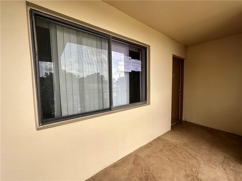 10350 E Clairmont Cir 312