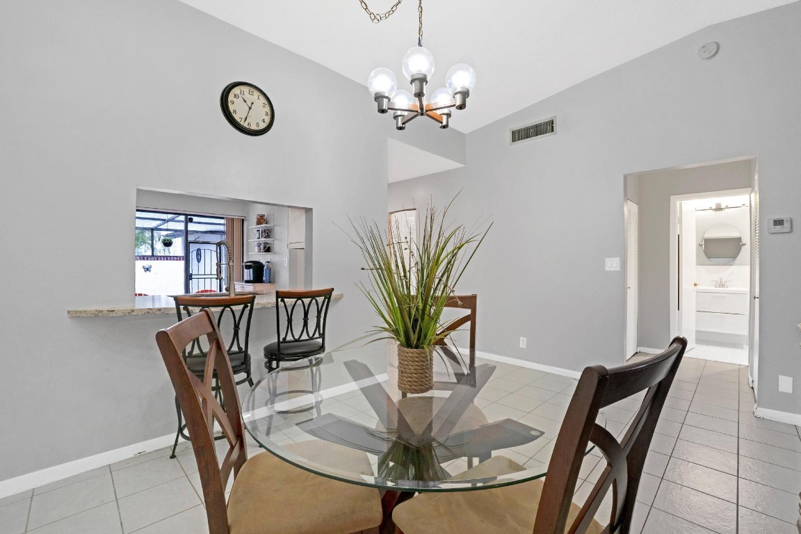 9268 Wedgewood Dr D-14