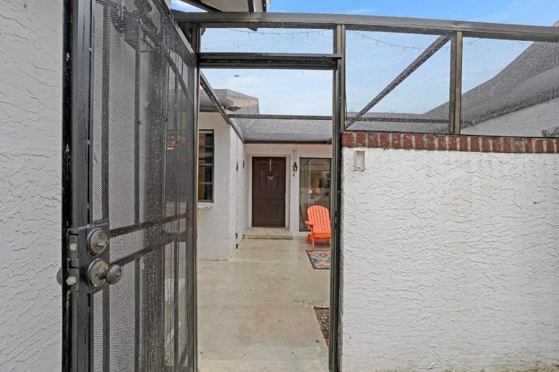 9268 Wedgewood Dr D-14