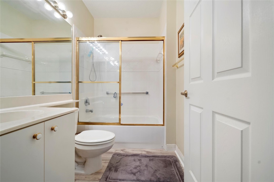 7841 E EXETER BL 102