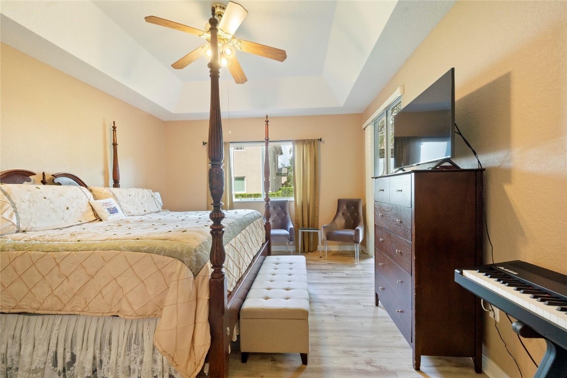 7841 E EXETER BL 102