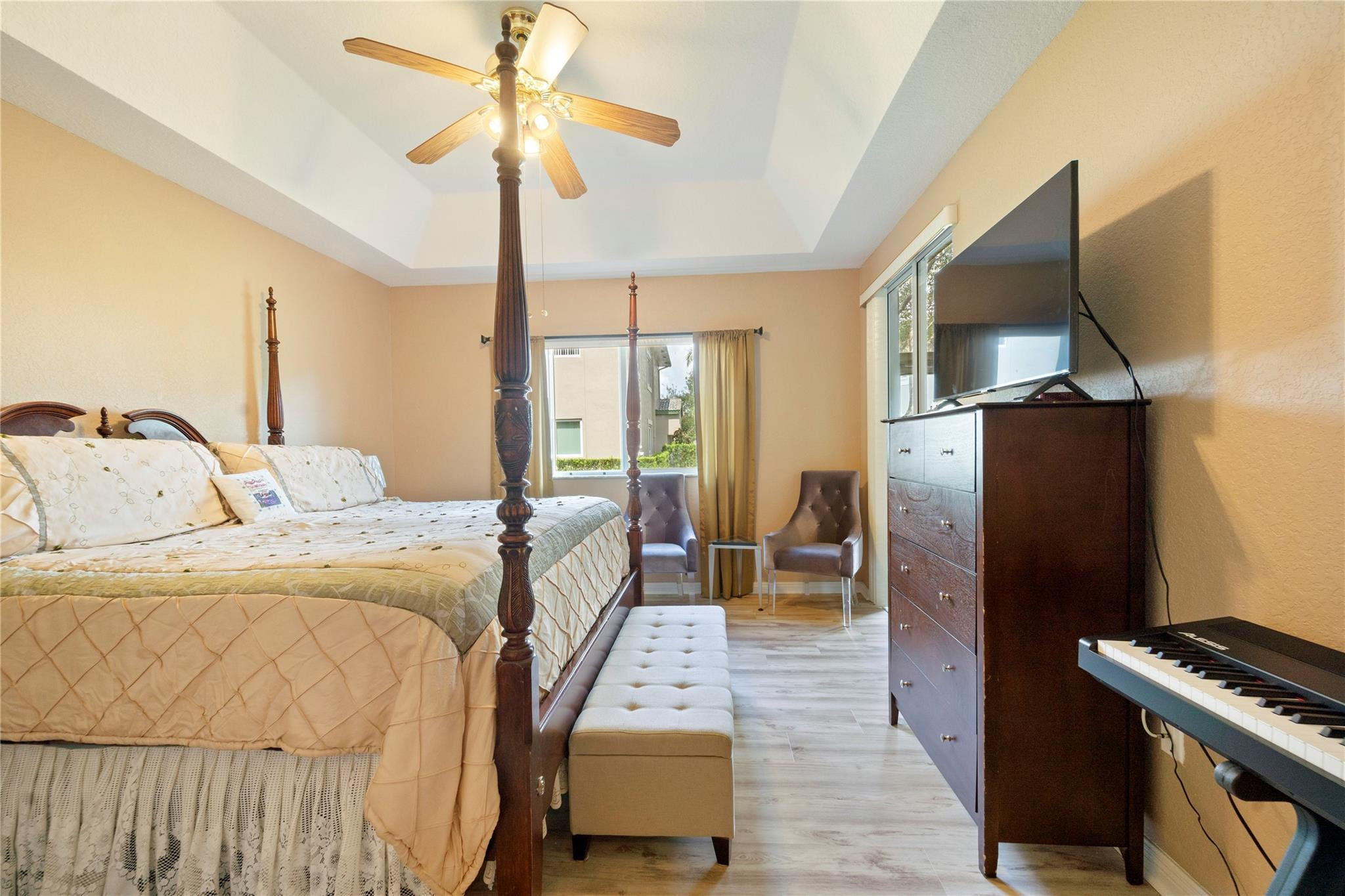 7841 E EXETER BL 102