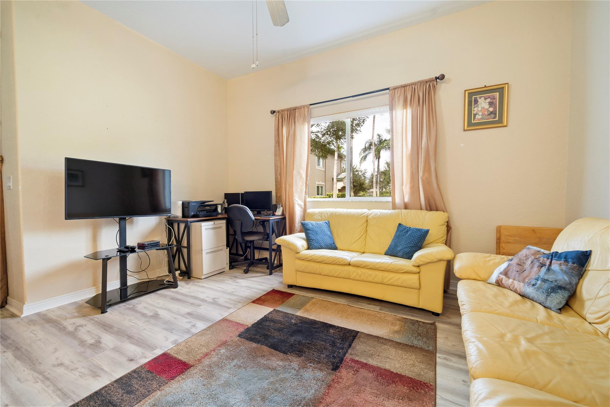 7841 E EXETER BL 102