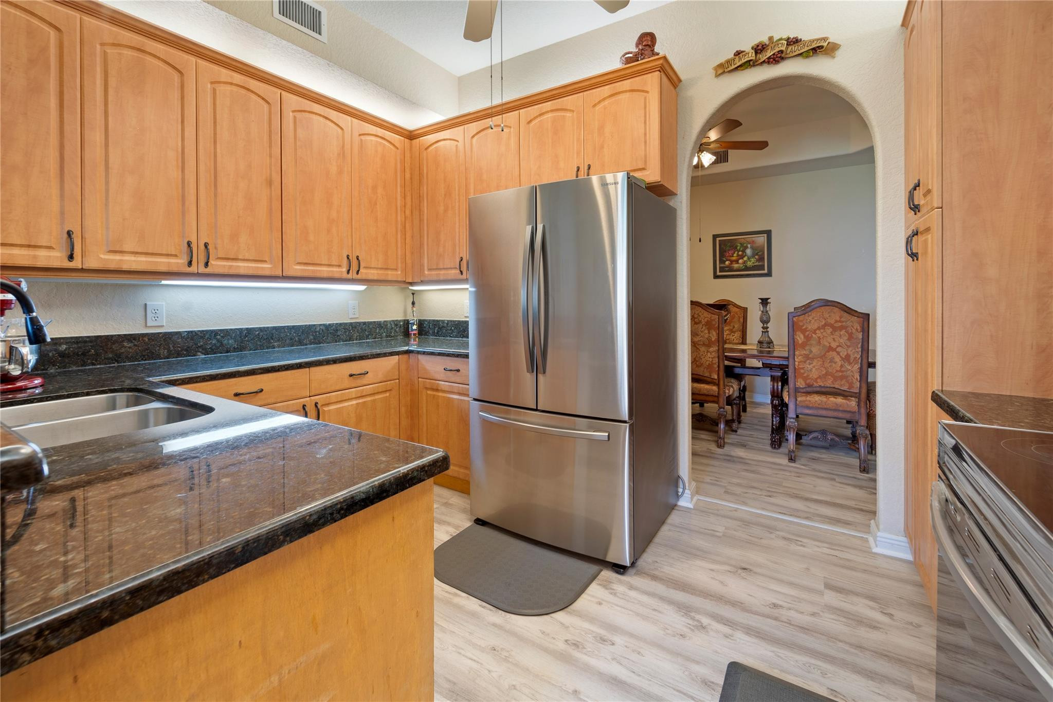 7841 E EXETER BL 102