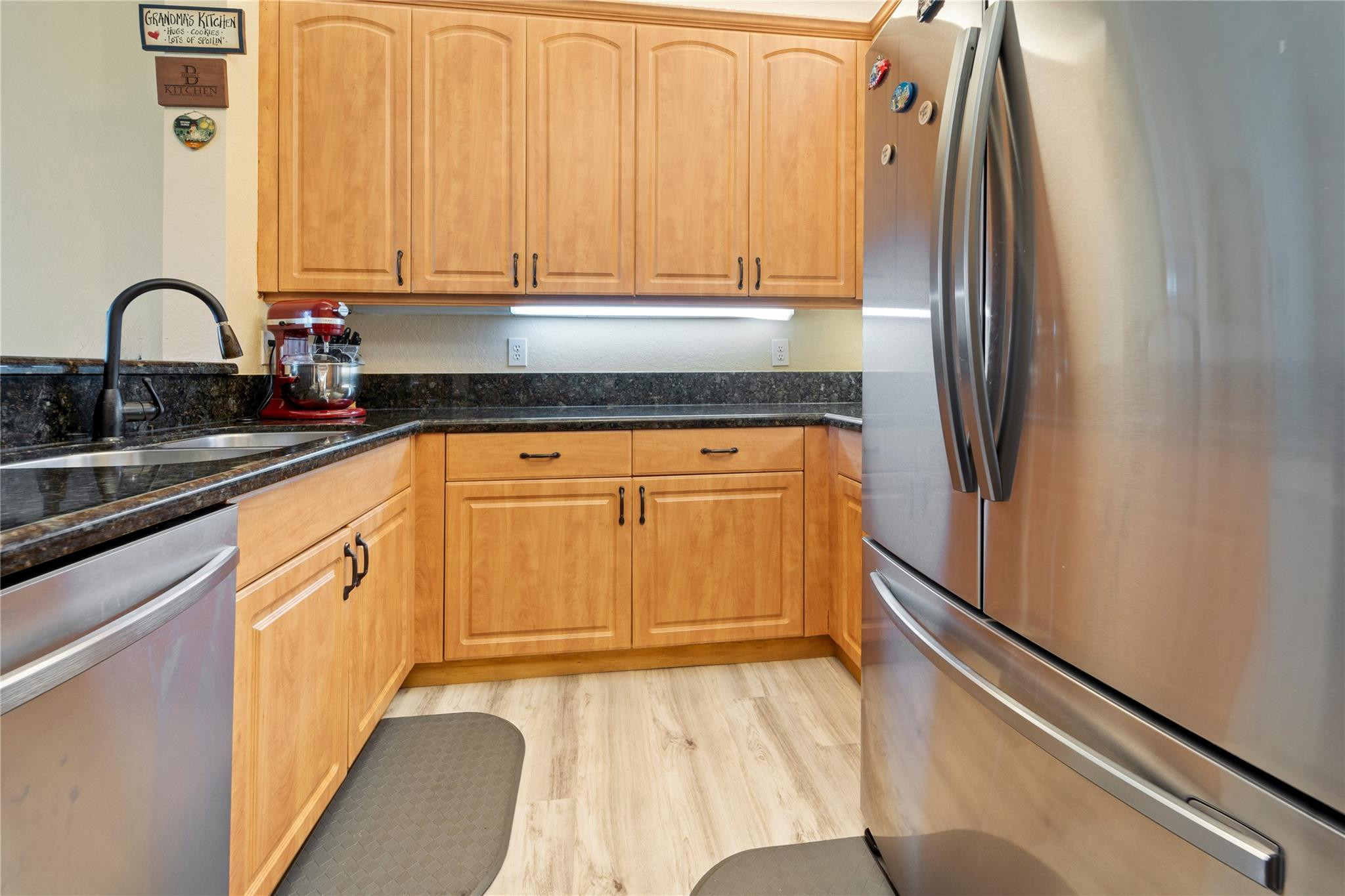 7841 E EXETER BL 102