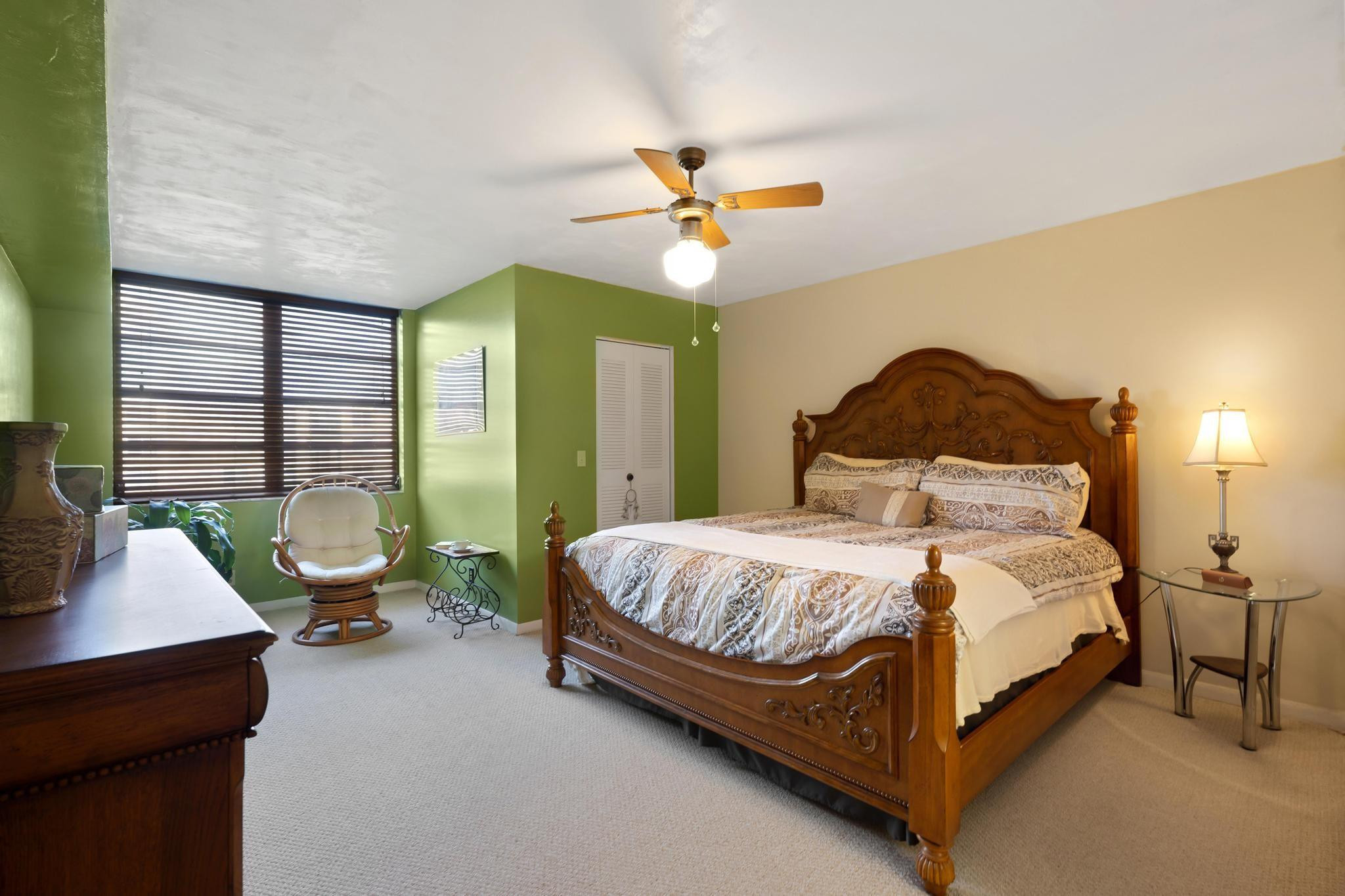 7760 NW 50TH STREET 402