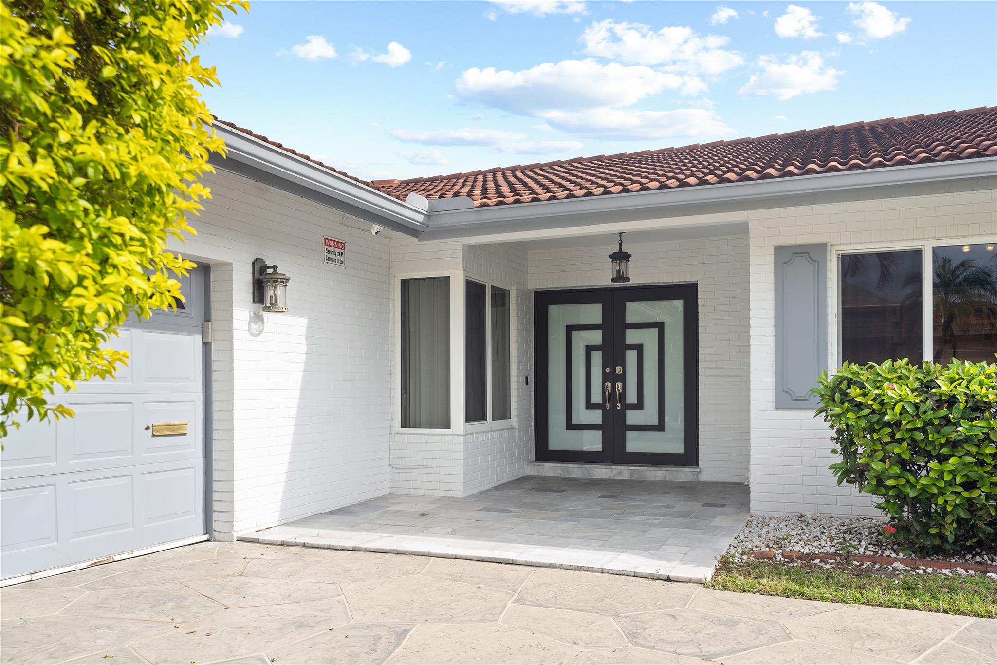 5903 Breadfruit Cir
