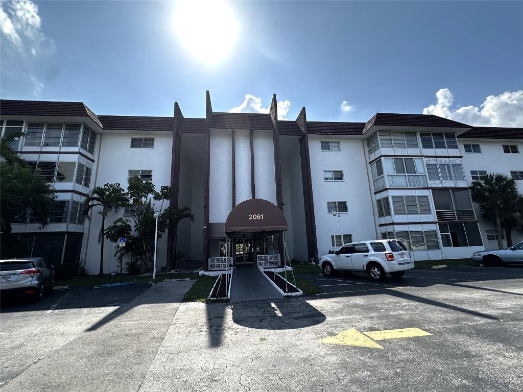2061 NW 47th Ter 414