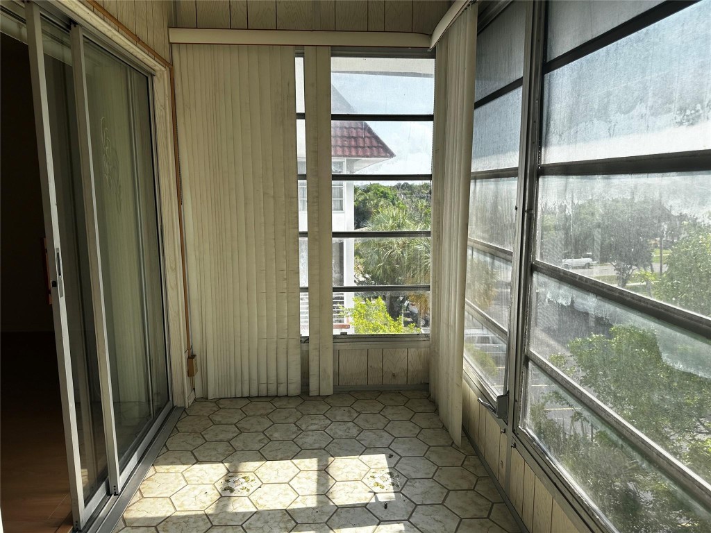 2061 NW 47th Ter 414