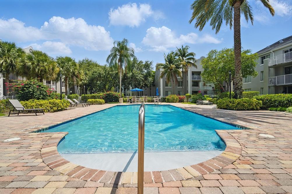 11133 SW 8 ST 306