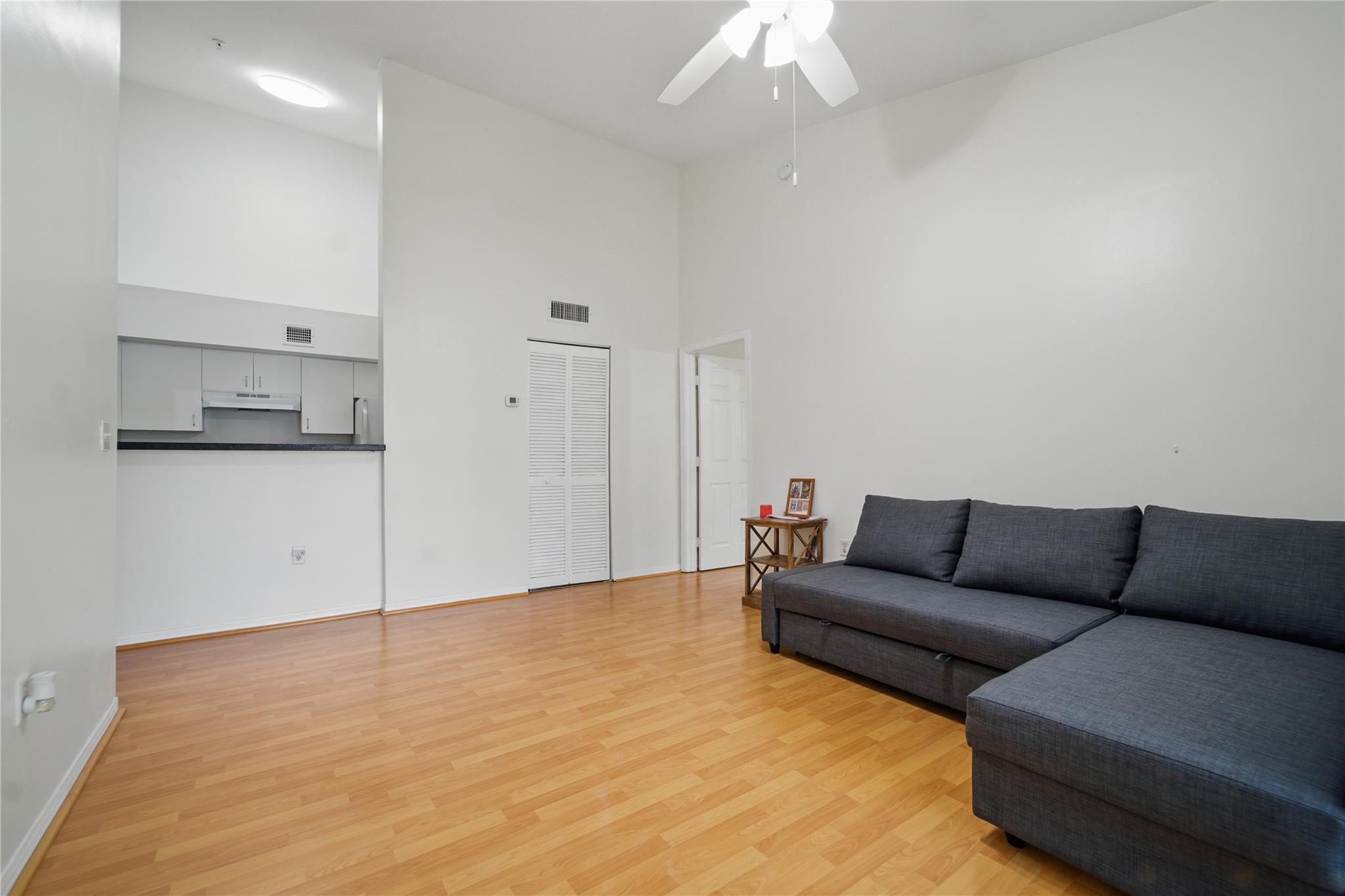 11133 SW 8 ST 306