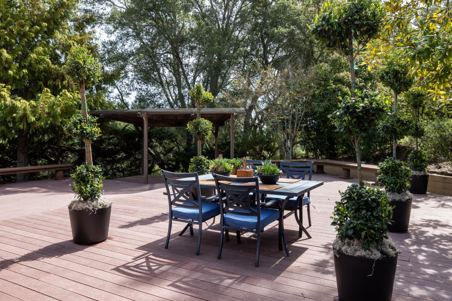 252 Raymundo DR