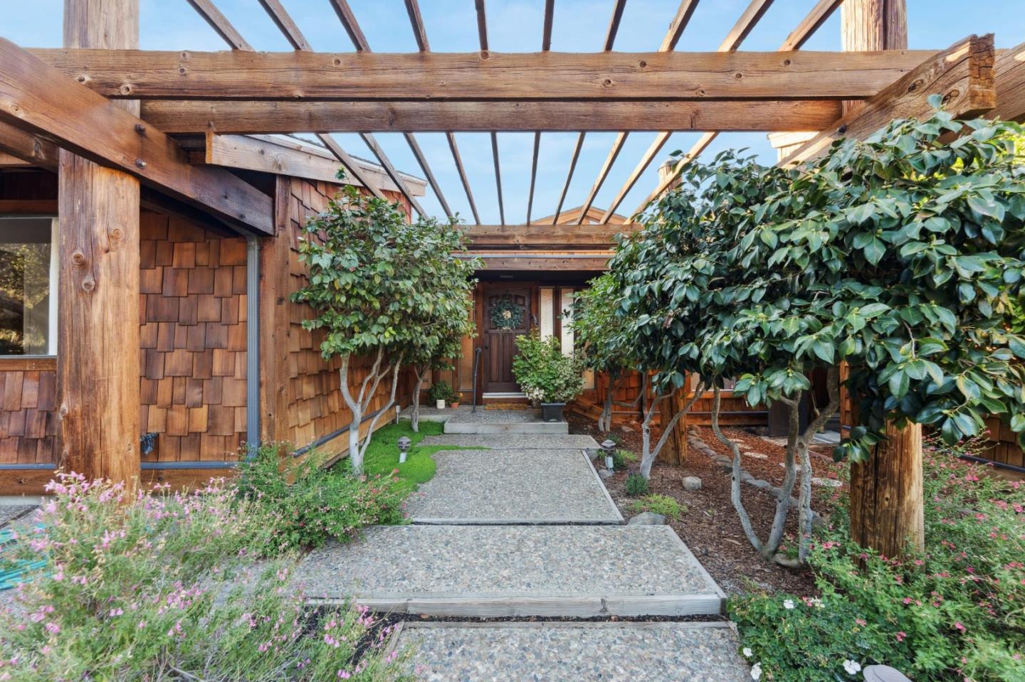 575 Morecroft Road